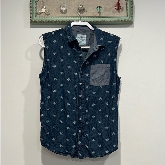 On the byas Star Pattern cotton Sleeveless Shirt button down women’s medium blue - Picture 1 of 5